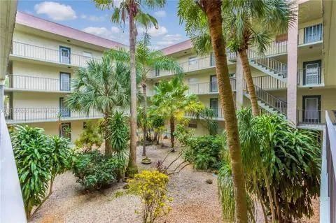 1820 N 81st Avenue #3404, North Lauderdale