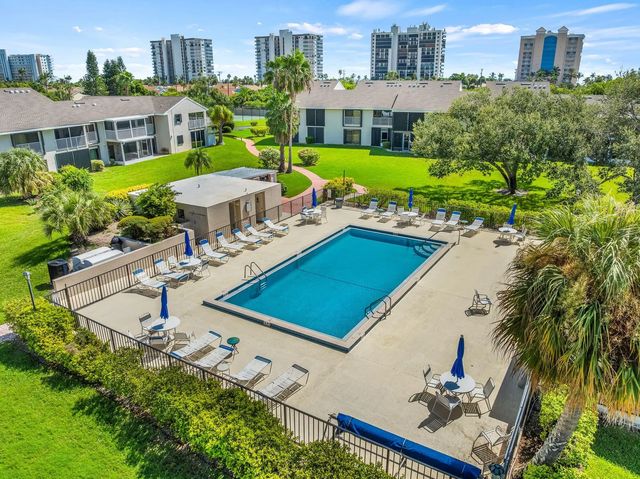 2 of 29 - 3209 S Lakeview Circle #8202, Hutchinson Island, FL