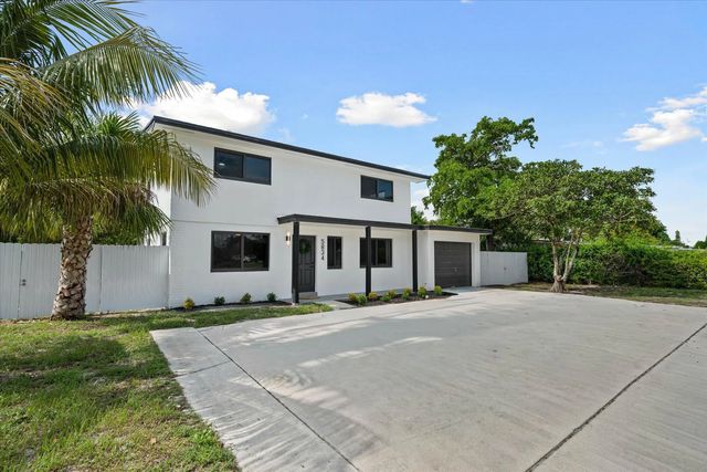 2 of 39 - 5834 Forest Hill Boulevard, West Palm Beach, FL