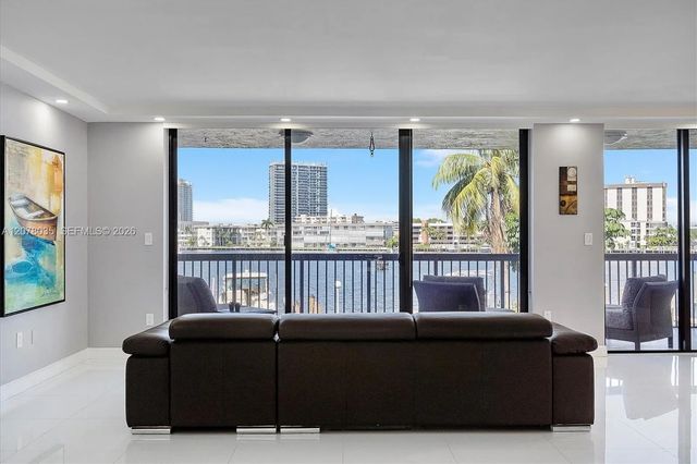 5 of 47 - 200 Golden Isles Drive #206, Hallandale Beach, FL