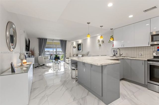 2855 Leonard Drive #h605, Aventura