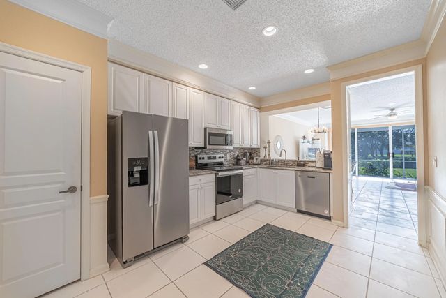 21486 Saint Andrews Grand Circle #16, Boca Raton