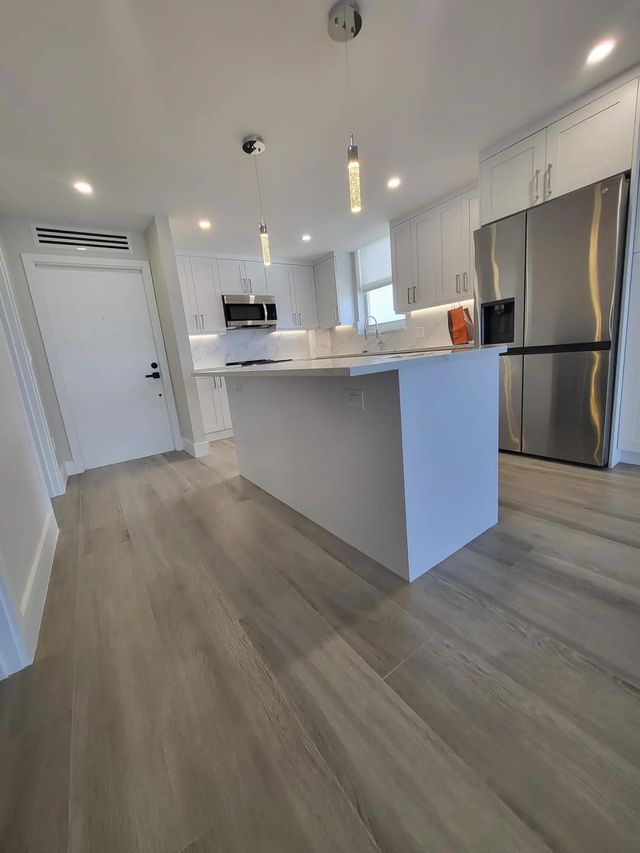3 of 44 - 3100 Ne 49th Street #701, Fort Lauderdale, FL