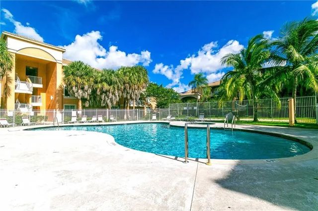 4 of 25 - 6900 Sw 39th Street #311k, Davie, FL