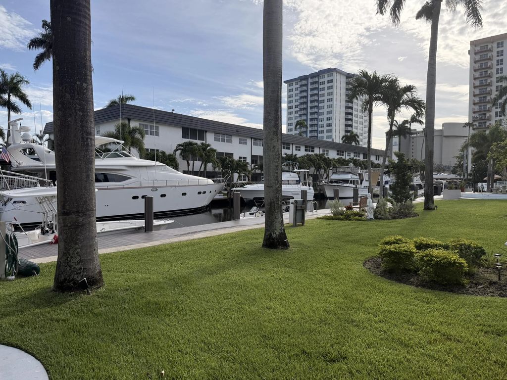 901 N Birch Road #7d, Fort Lauderdale