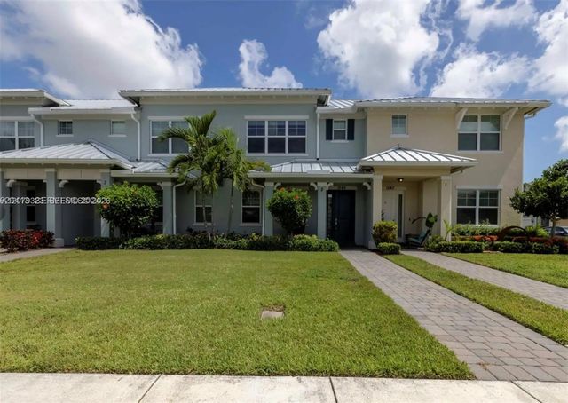 2 of 26 - 1240 Eucalyptus Drive #2, Hollywood, FL