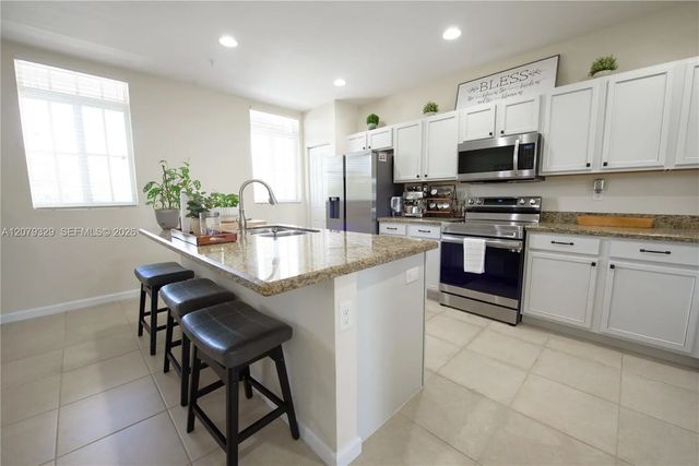 3 of 31 - 27533 Sw 139th Passage, Homestead, FL