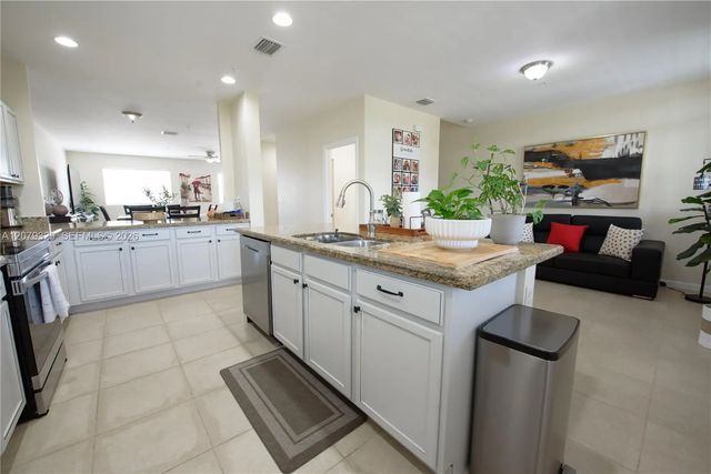 5 of 31 - 27533 Sw 139th Passage, Homestead, FL