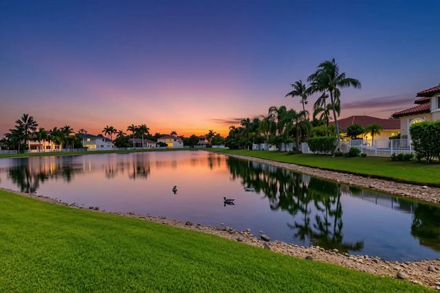 4 of 77 - 4876 Nw 123rd Terrace, Coral Springs, FL