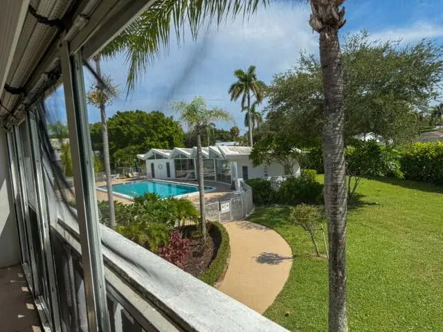 5 of 21 - 331 Tequesta Drive #220, Tequesta, FL