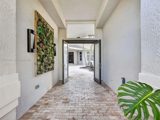 5 of 116 - 1371 Victoria Isle Drive, Weston, FL