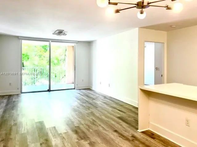 3 of 42 - 19901 E Country Club Drive #2405, Aventura, FL