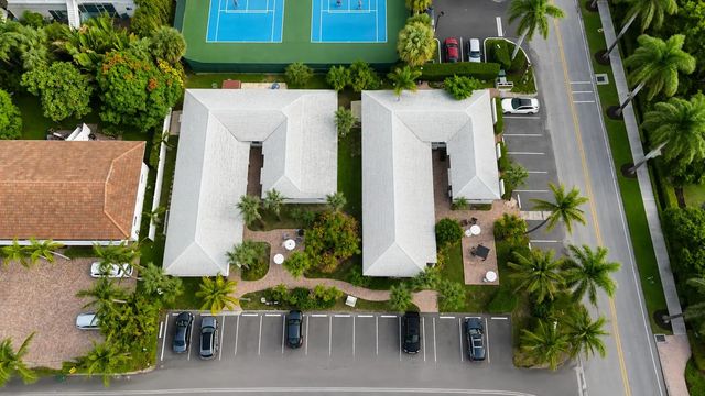 3 of 10 - 101 Tacoma Lane #30, Palm Beach Shores, FL