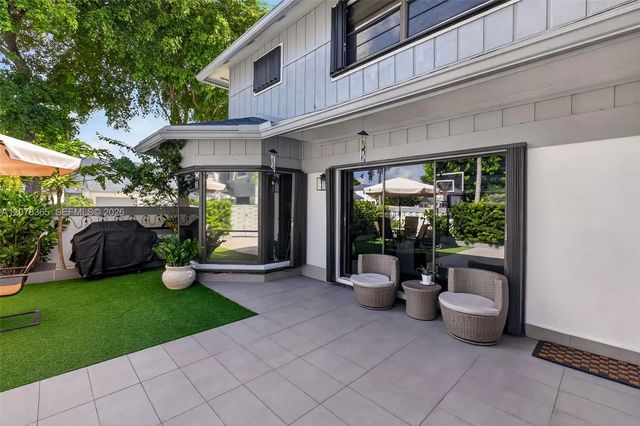 2 of 52 - 9852 Nw 52nd Terrace, Doral, FL