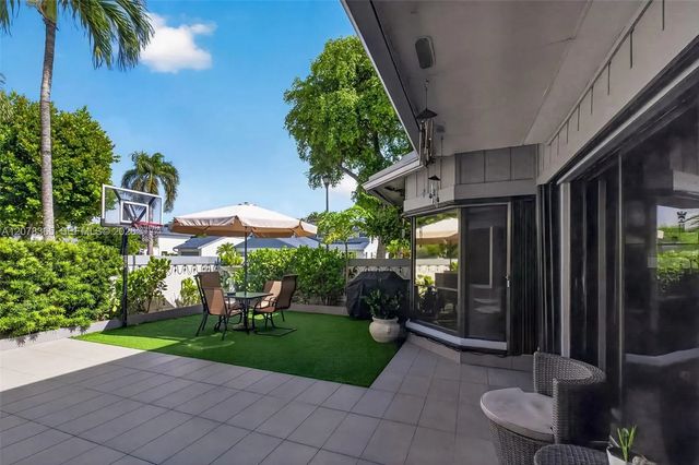 3 of 52 - 9852 Nw 52nd Terrace, Doral, FL