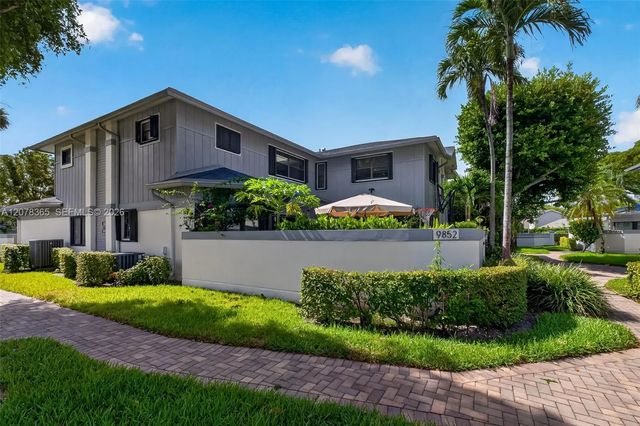 4 of 52 - 9852 Nw 52nd Terrace, Doral, FL