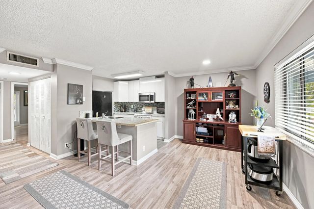5 of 35 - 711 Forest Club Drive #119, Wellington, FL