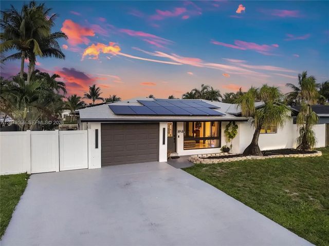 2 of 32 - 380 Se 1st Terrace, Pompano Beach, FL