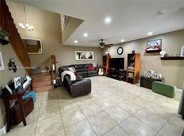 4 of 22 - 4825 Sw 149th Court #18b, Miami, FL