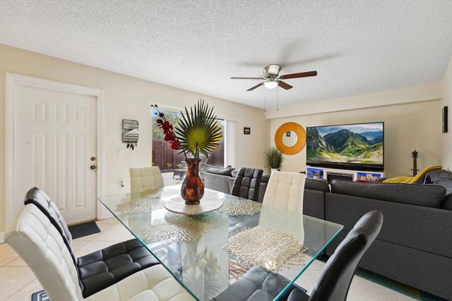 5 of 19 - 3422 34th Way, West Palm Beach, FL