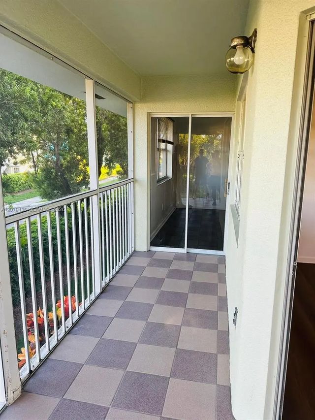 2 of 8 - 2528 Se 20th Place #201-c, Homestead, FL