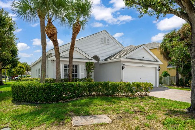 5 of 34 - 102 Newberry Lane, Royal Palm Beach, FL