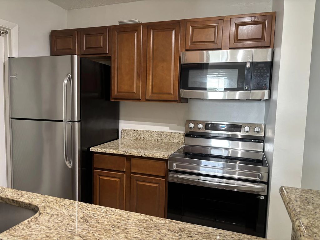6200 Ne 22nd Way #301, Fort Lauderdale