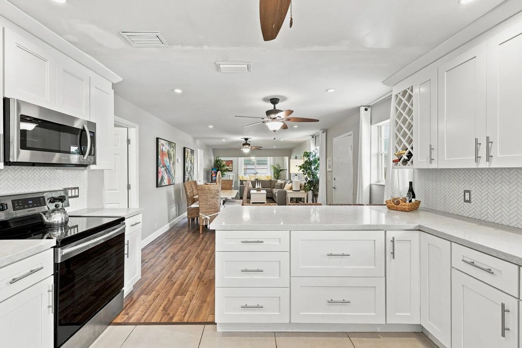 435 Bluebird Lane, Delray Beach