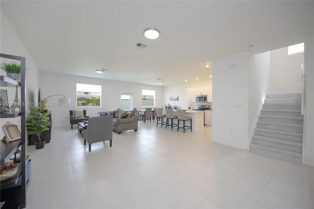 4 of 63 - 13609 Sw 185th Lane, Miami, FL