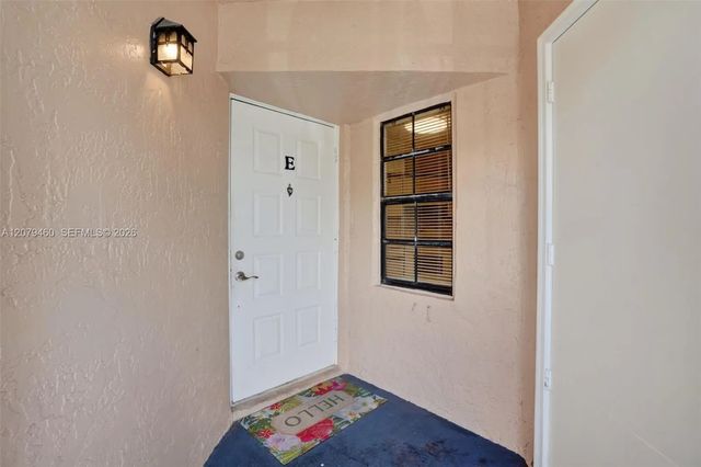 2 of 25 - 1080 N Franklin Avenue #1080e, Homestead, FL