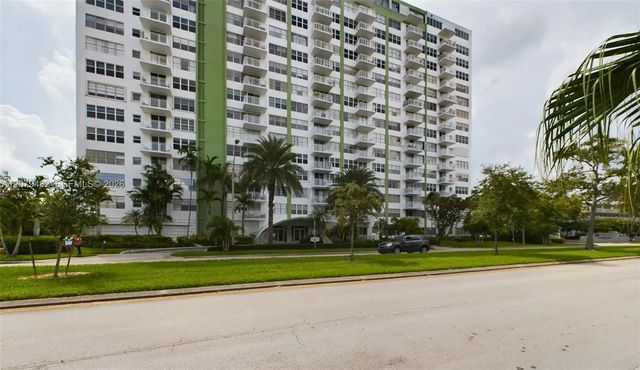2100 Sans Souci Boulevard #a707, North Miami