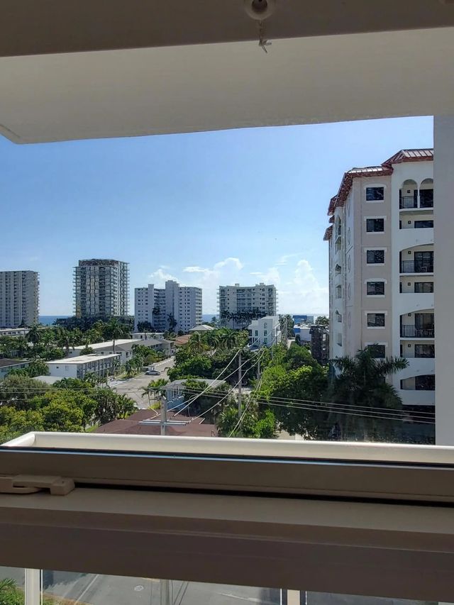 5 of 33 - 615 N Riverside Drive #706, Pompano Beach, FL