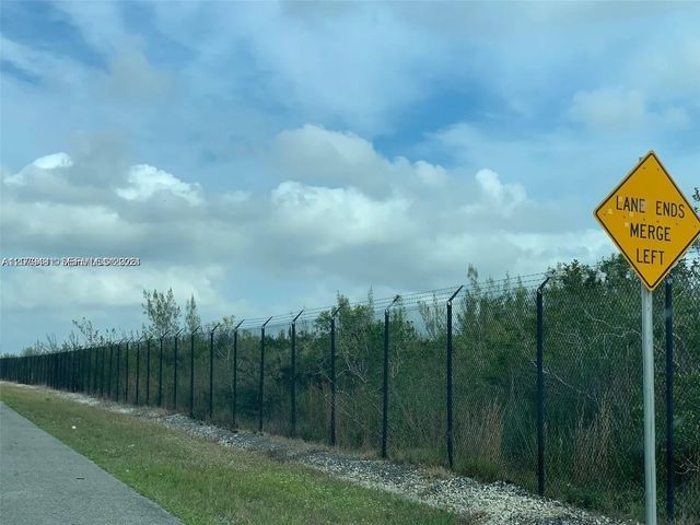 3 of 9 - 425xx+/- W Near Us-1, Homestead, FL