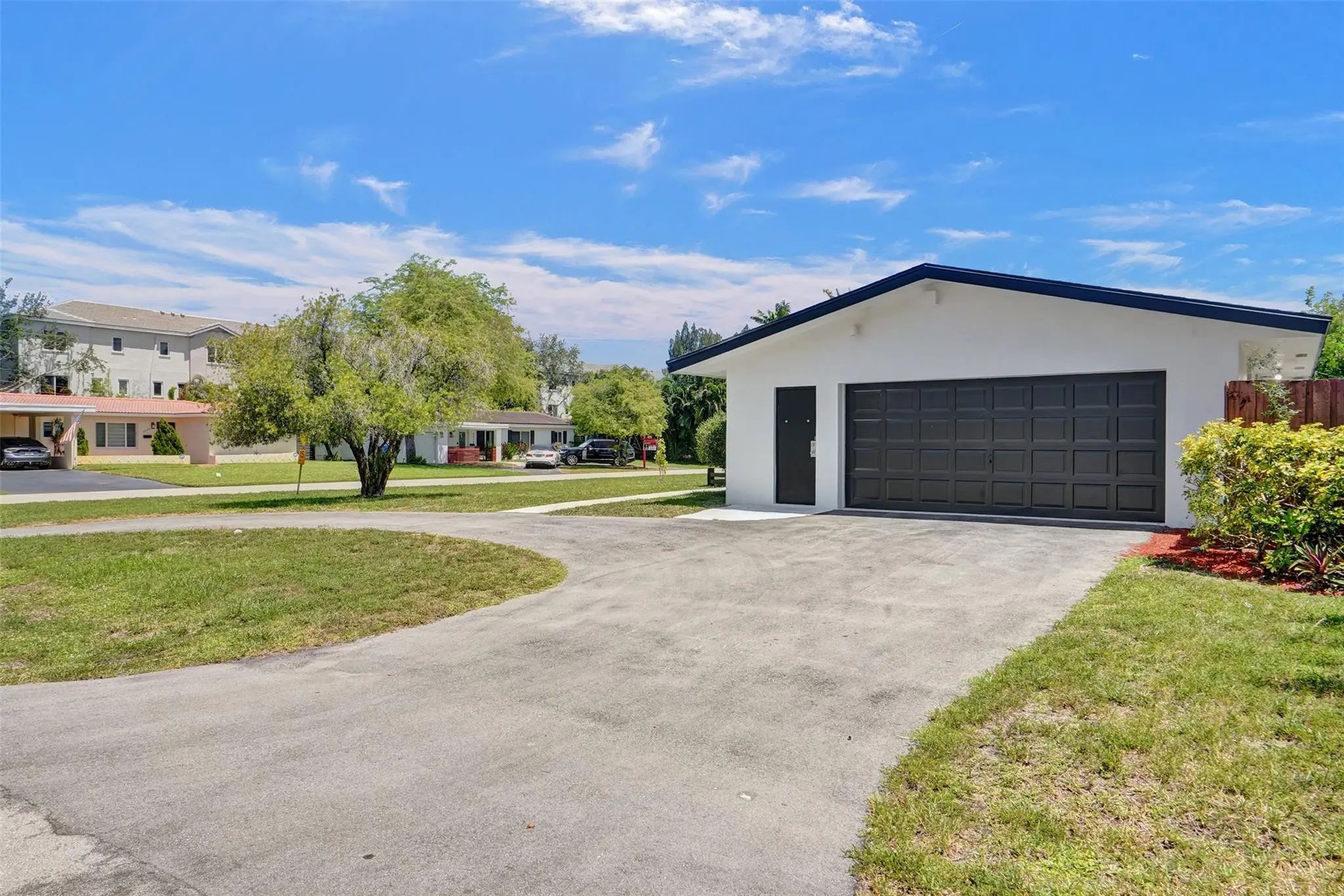 4017 Ne 18th Avenue, Oakland Park