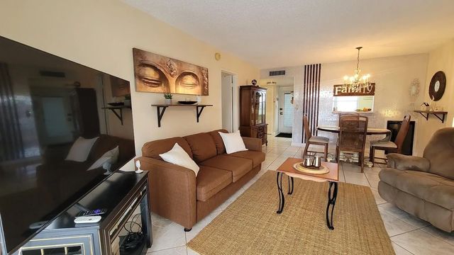3 of 18 - 2901 Nw 48th Avenue #461, Lauderdale Lakes, FL