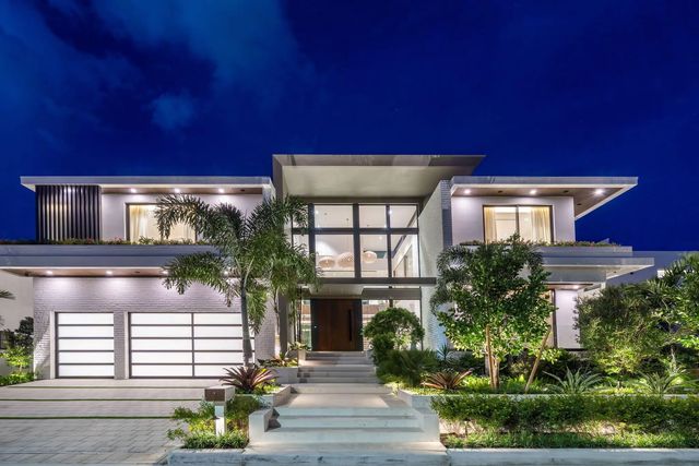 2 of 85 - 600 Solar Isle Drive, Fort Lauderdale, FL