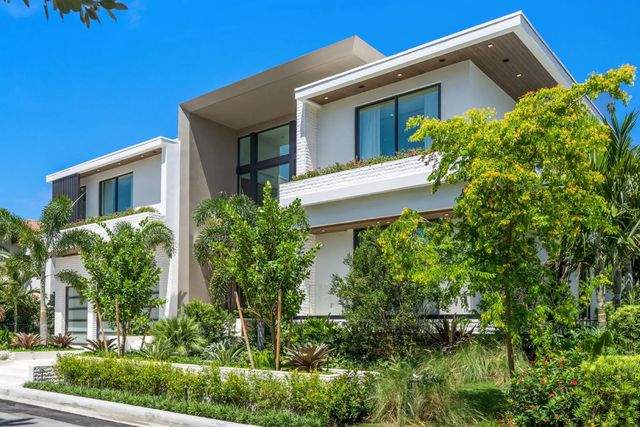 4 of 85 - 600 Solar Isle Drive, Fort Lauderdale, FL