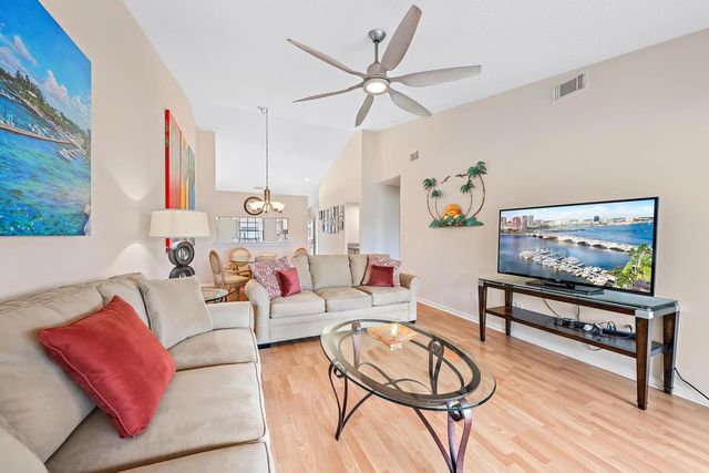 5 of 25 - 1302 Pinecrest Circle #unit C, Jupiter, FL
