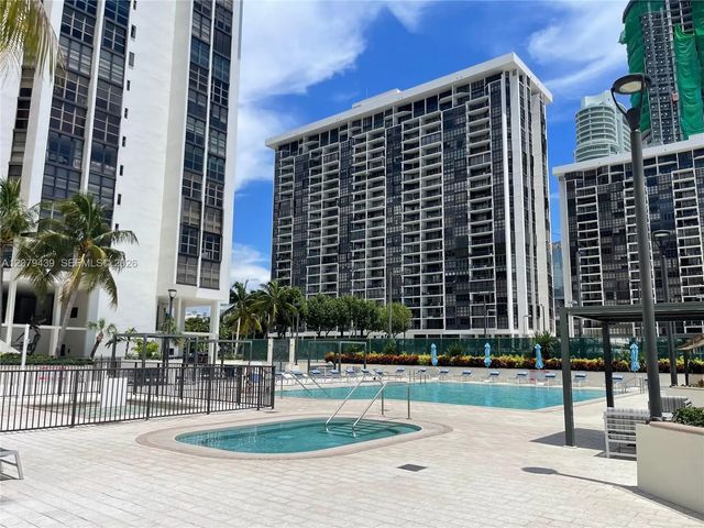 1901 Brickell Avenue #b506, Miami