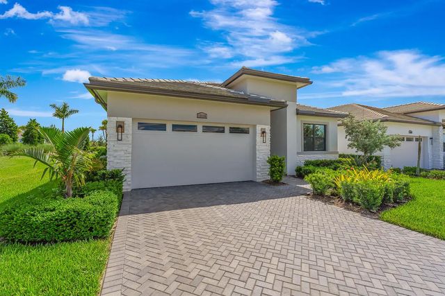 2 of 33 - 13136 Shinnecock Drive, Port St. Lucie, FL