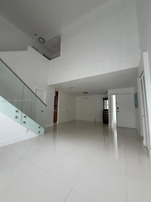 4 of 31 - 4774 Nw 5th Place, Coconut Creek, FL