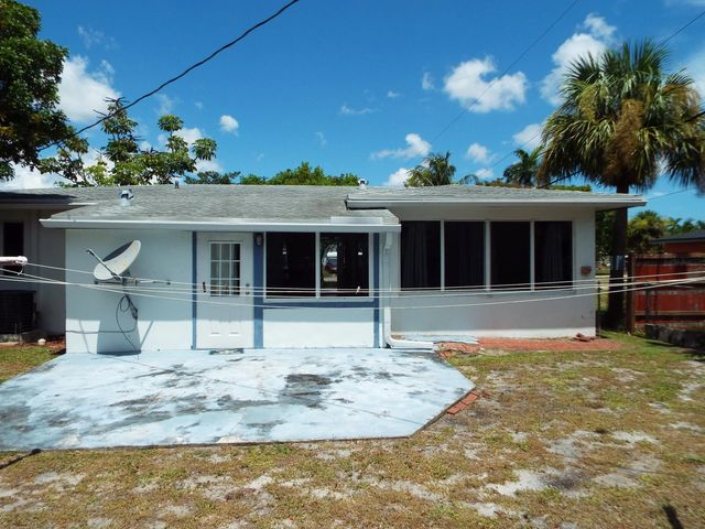 2 of 21 - 2600 Sw 5th Street, Fort Lauderdale, FL