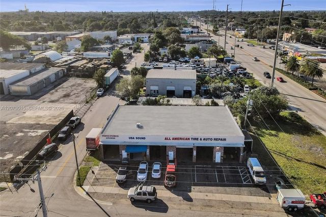 5 of 33 - 5960 Sw 23rd Street, West Park, FL