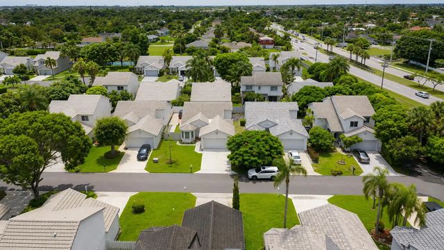 4 of 35 - 2974 Torrey Pine Lane, Lake Worth, FL