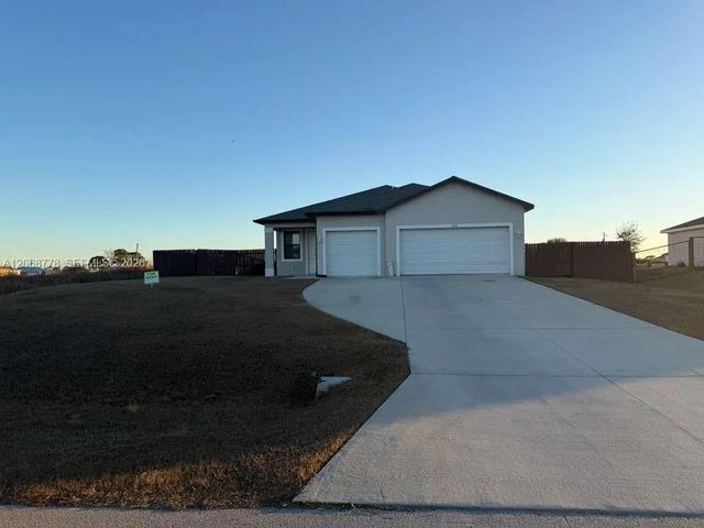 9026 W Mac Court, LaBelle