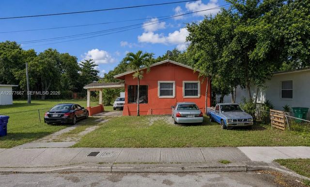 262 Nw 58th Street, Miami
