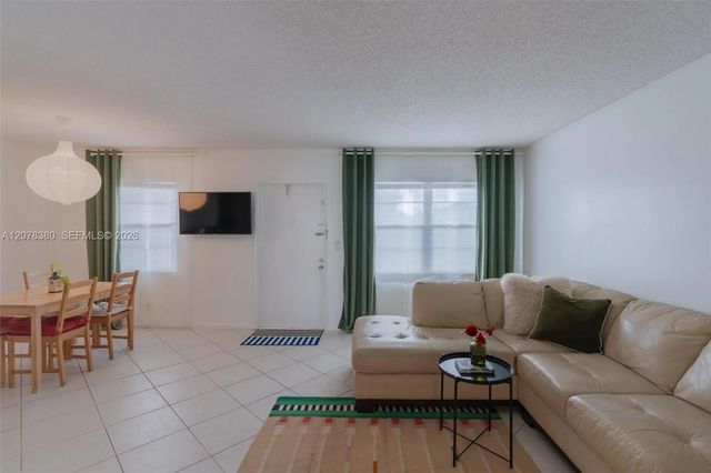 3 of 11 - 2052 E Harwood E #0, Deerfield Beach, FL