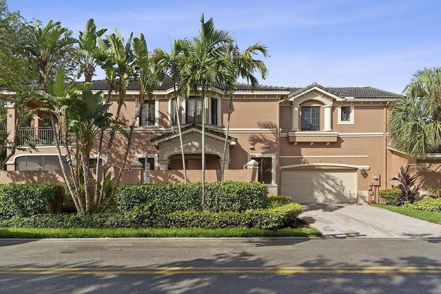 2 of 29 - 2742 Kinsington Circle, Weston, FL