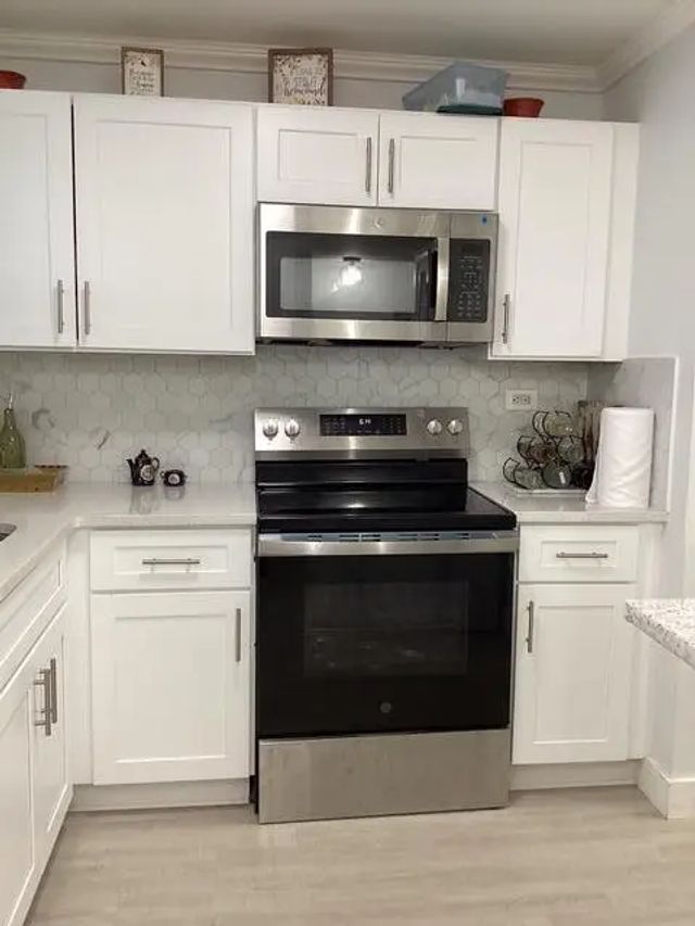2 of 22 - 8300 Sunrise Lakes Boulevard #206, Sunrise, FL