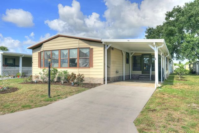 705 Hyacinth Circle, Barefoot Bay